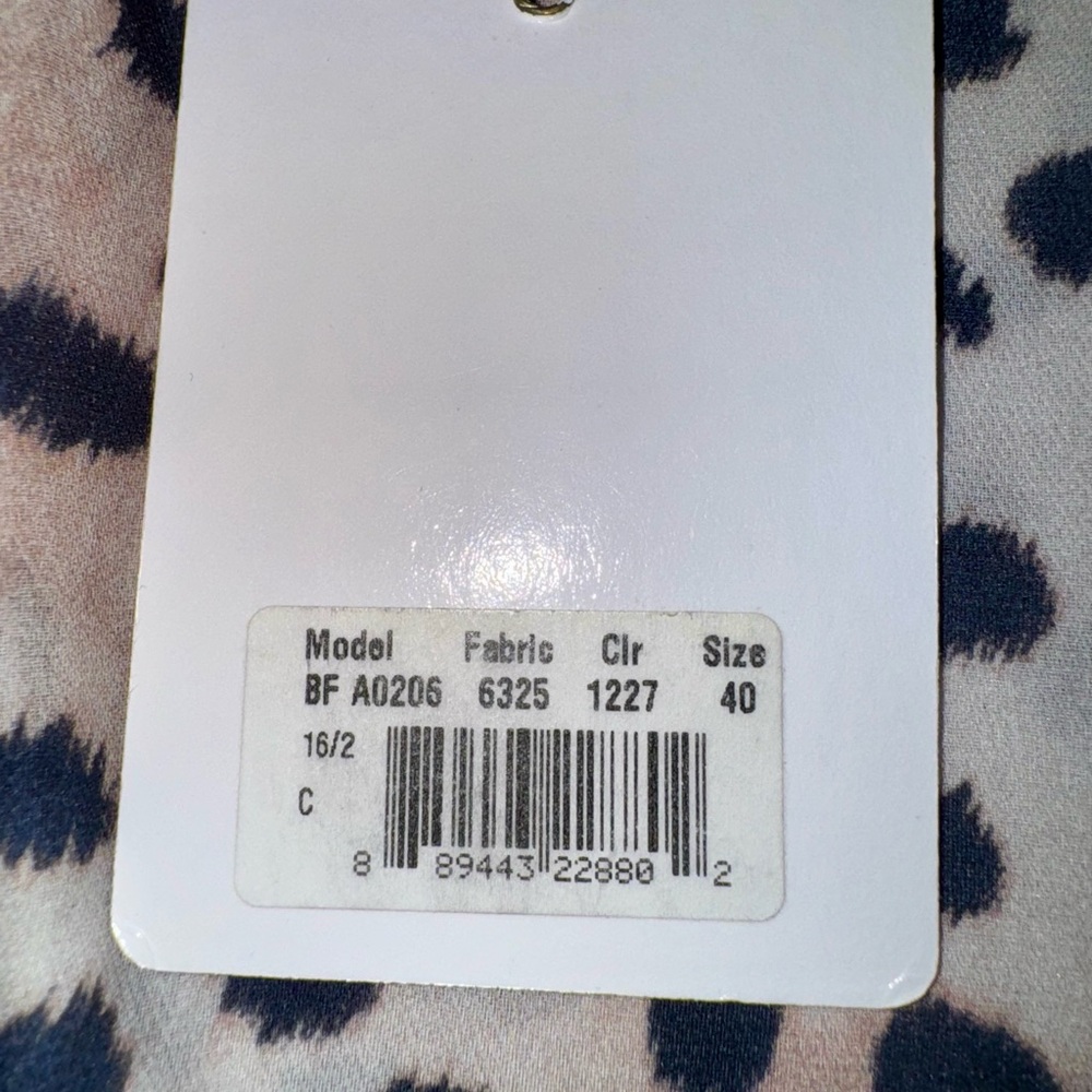 Blugirl Folies Leopard Print Semi-Sheer Blouse, NWT size 40 - Picture 5 of 11